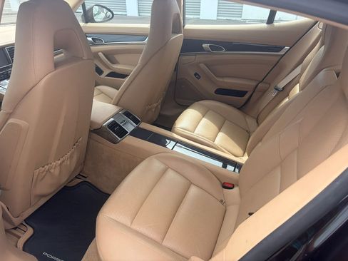 Used 2014 Porsche Panamera 4 AWD/4WD image 12