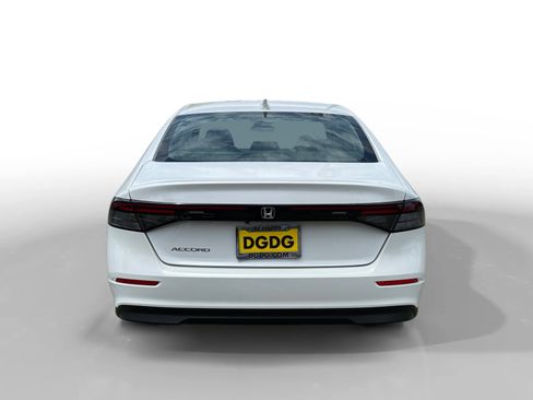 Used 2025 Honda Accord LX image 4