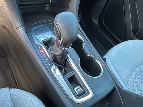 Used 2022 Chevrolet Equinox LT image 29