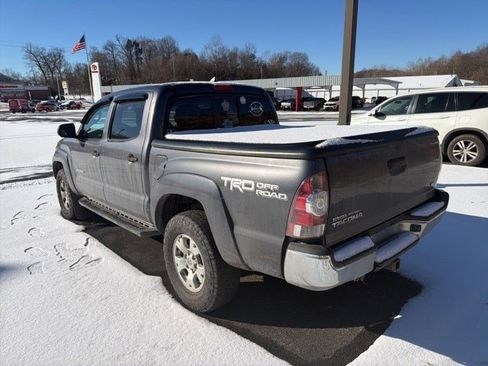 Used 2015 Toyota Tacoma 4x4 Double Cab image 9