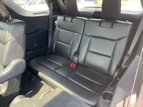 Used 2021 Ford Explorer ST w/ Equipment Group 401A AWD/4WD image 14