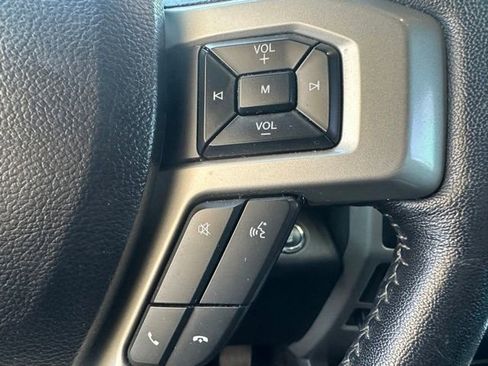Used 2019 Ford F150 Lariat AWD/4WD image 22