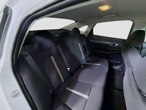 Used 2025 Hyundai Sonata SE image 26
