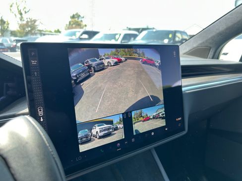 Used 2023 Tesla Model X Plaid AWD/4WD image 29