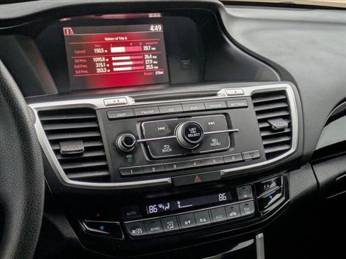 Used 2016 Honda Accord LX image 13