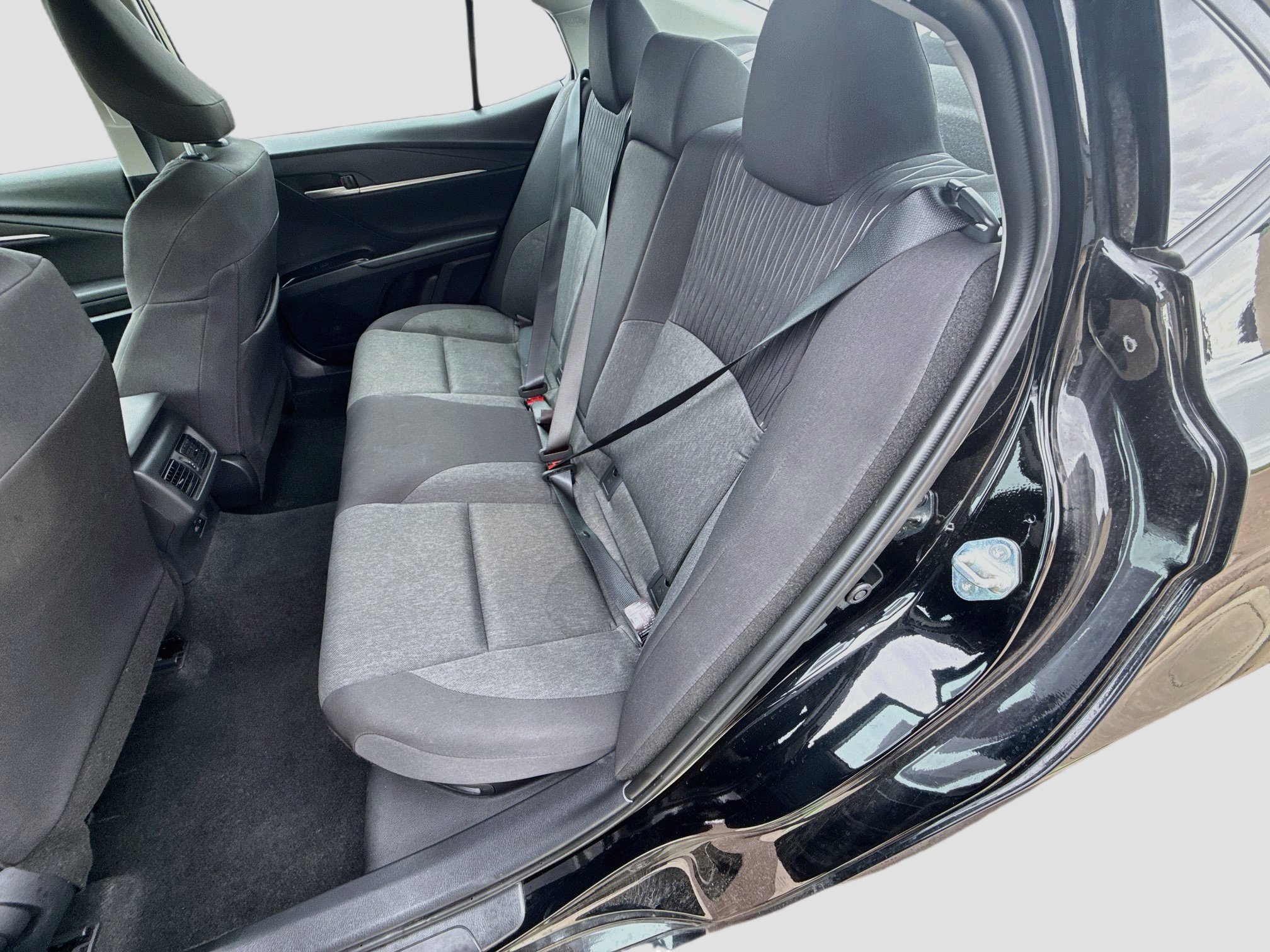 Used 2026 Toyota Camry LE FWD image 29