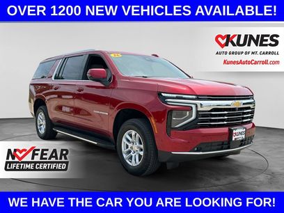New 2026 Chevrolet Suburban LT w/ Comfort Package