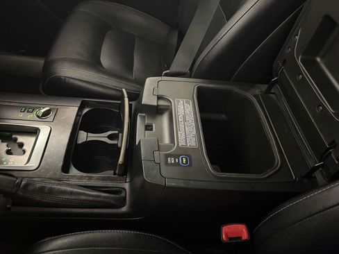 Used 2015 Toyota Land Cruiser AWD/4WD image 24