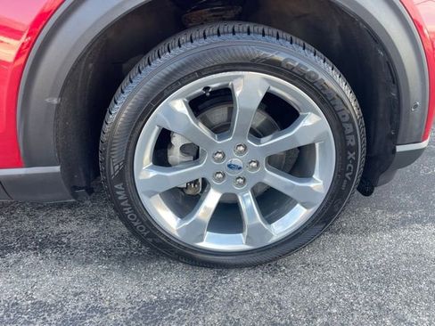 Used 2020 Ford Explorer Platinum image 19