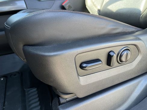 Used 2021 GMC Sierra 1500 AT4 w/ AT4 Premium Package AWD/4WD image 20
