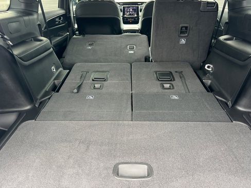 New 2026 Jeep Grand Cherokee L Laredo w/ Trailer Tow Package AWD/4WD image 12