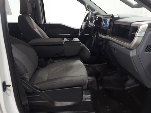 Used 2024 Ford F250 XL w/ XL Chrome Package AWD/4WD image 18