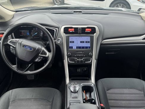 Used 2020 Ford Fusion SE FWD image 23