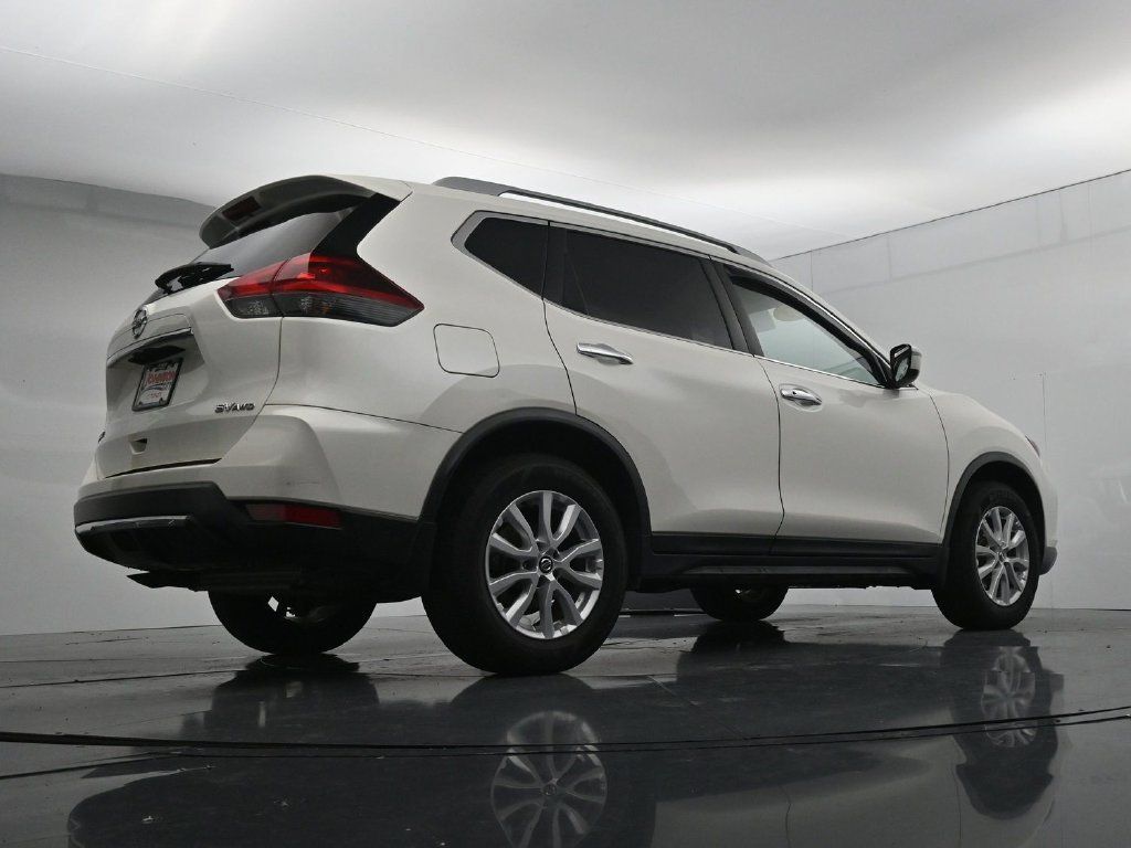 Used 2018 Nissan Rogue SV AWD/4WD image 37