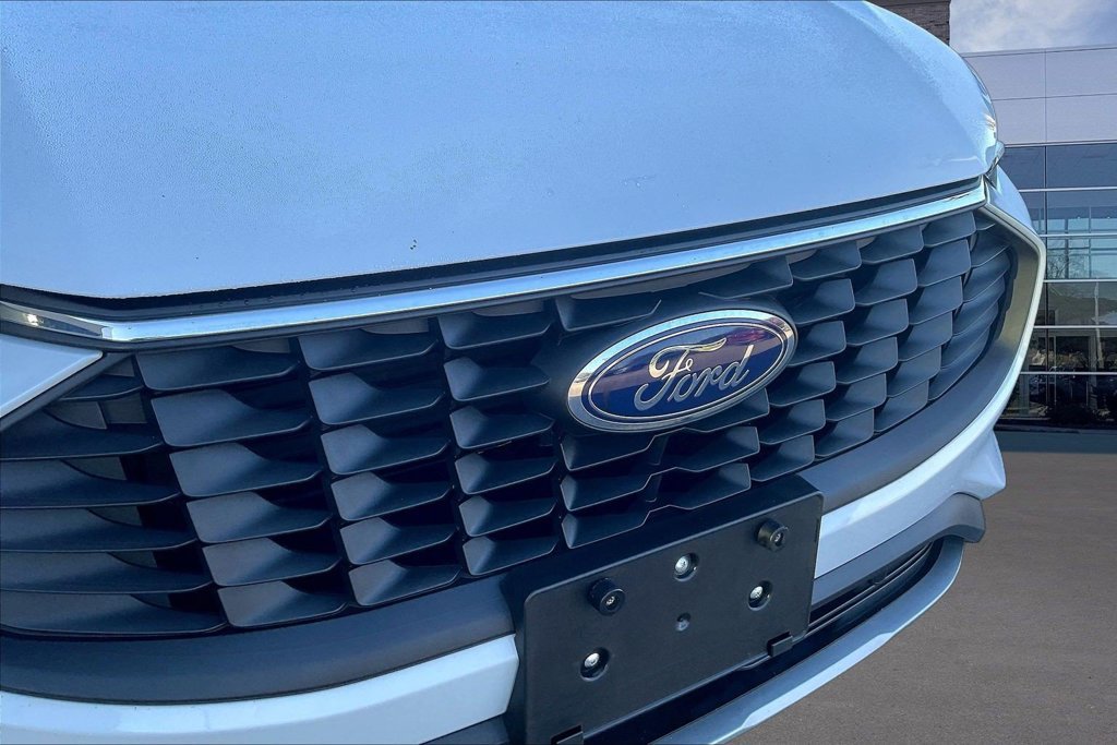 Certified 2025 Ford Escape Active AWD/4WD image 34