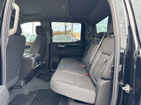 New 2026 GMC Sierra 1500 Elevation image 31