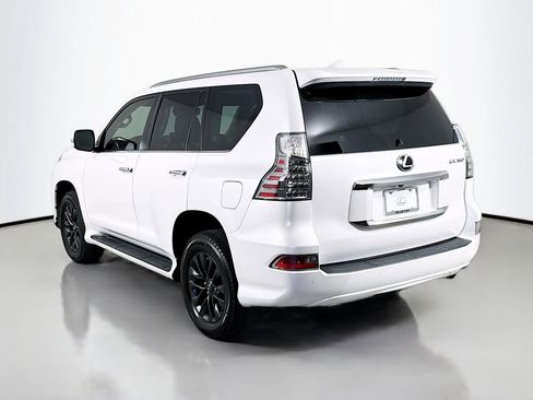 Used 2023 Lexus GX 460 Premium w/ Premium Package image 7