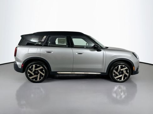 Certified 2025 MINI Cooper Countryman S image 5