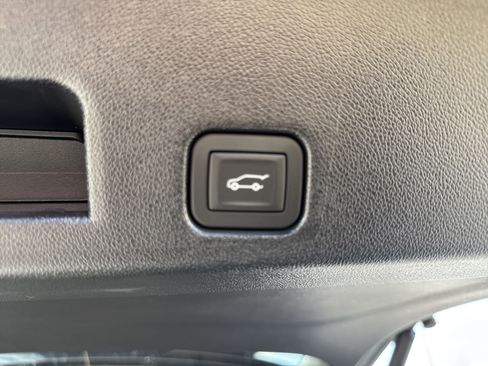 New 2026 GMC Acadia Denali w/ Super Cruise Package image 37