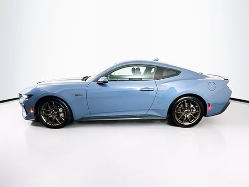 Used 2024 Ford Mustang GT Premium RWD image 4