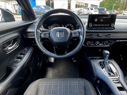 Used 2024 Honda HR-V Sport image 5