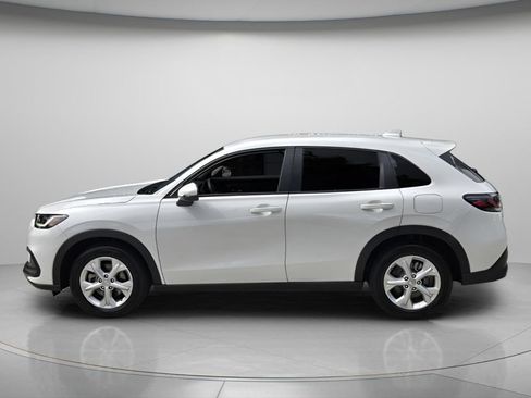 Used 2023 Honda HR-V LX image 5
