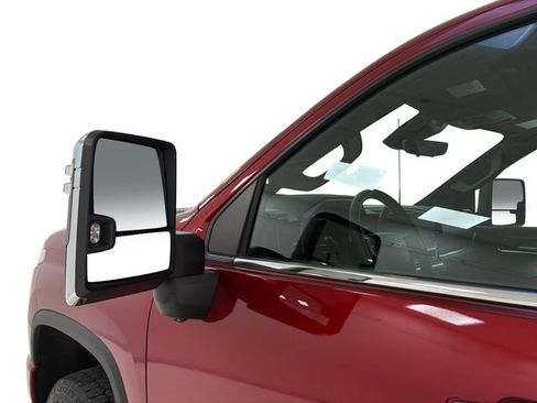 Used 2024 Chevrolet Silverado 2500 High Country w/ High Country Premium Package AWD/4WD image 9