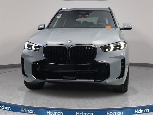 New 2026 BMW X5 xDrive40i w/ Executive Package image 2