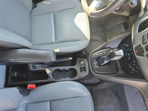 Used 2016 Ford Transit Connect XL FWD image 16