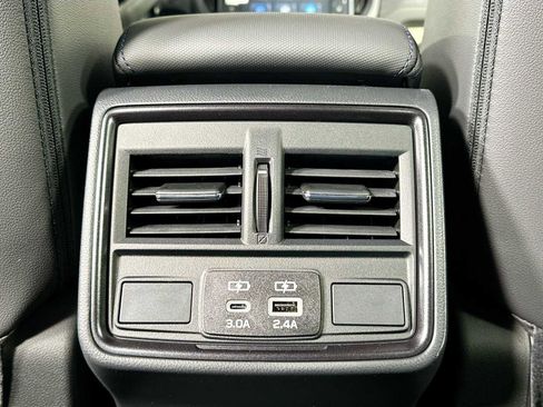 Used 2025 Subaru Forester Limited image 22