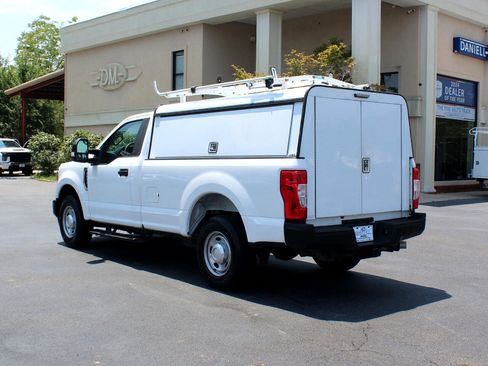 Used 2020 Ford F250 XL w/ Power Equipment Group image 10