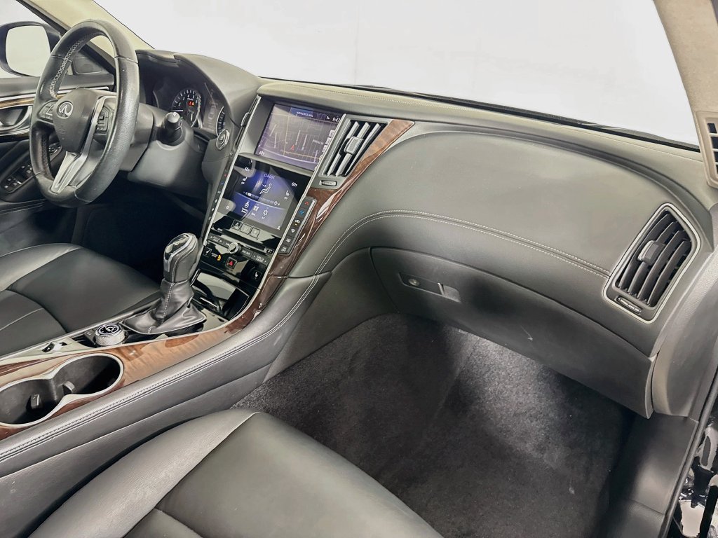 Certified 2019 INFINITI Q50 Luxe w/ Essential Package (3.0T Luxe) RWD image 38