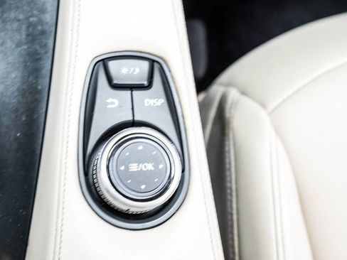 Used 2019 INFINITI QX50 Pure FWD image 24