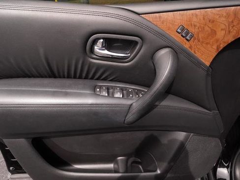 Used 2023 Nissan Armada SL w/ Captain's Chairs Package RWD image 22