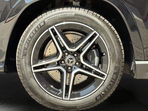 New 2026 Mercedes-Benz GLS 450 4MATIC image 27