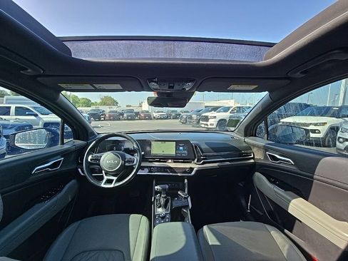 Used 2024 Kia Sportage X-Line w/ X-Line Premium Package AWD/4WD image 2