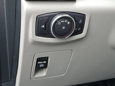 Used 2019 Ford F150 XL w/ XL Power Equipment Group AWD/4WD image 11