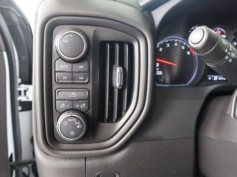 Used 2023 Chevrolet Silverado 1500 Custom Trail Boss AWD/4WD image 16