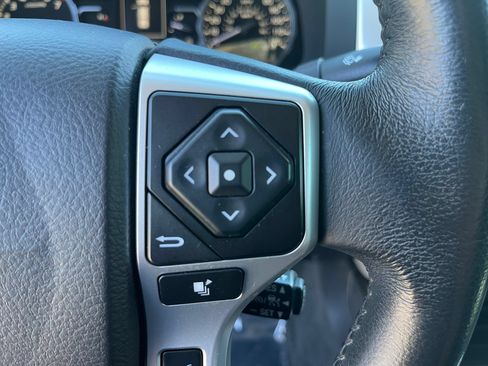 Used 2021 Toyota Tundra Limited w/ Limited Premium Package AWD/4WD image 14
