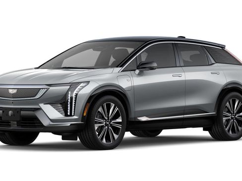 New 2026 Cadillac Optiq Luxury 2 image 25