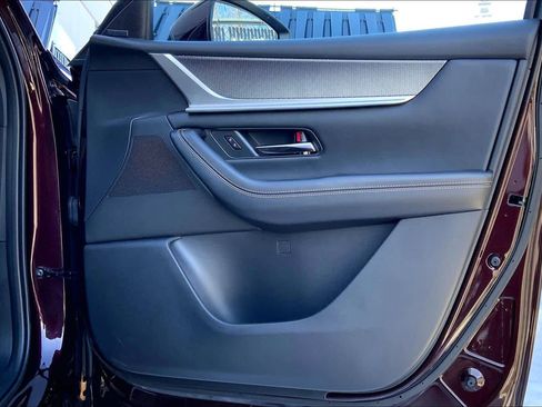 Used 2024 MAZDA CX-90 Plug-In Hybrid w/ Premium Pkg image 23