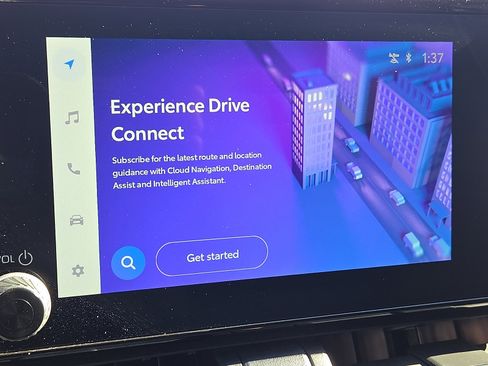 Used 2025 Toyota RAV4 XLE image 17