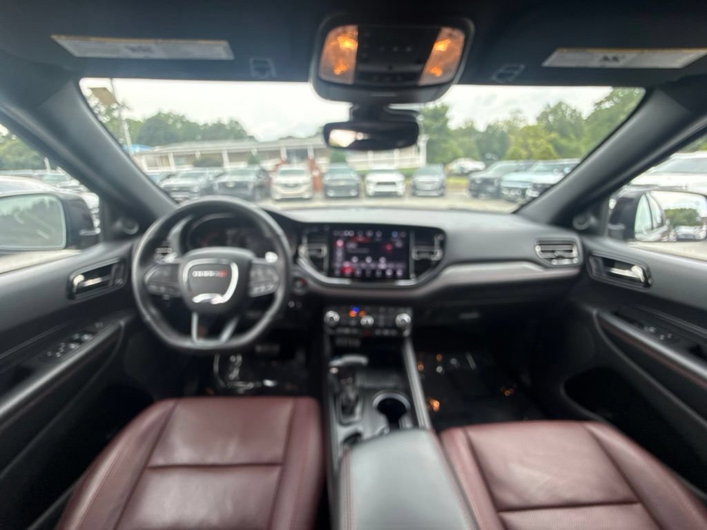 Used 2025 Dodge Durango GT AWD/4WD image 13