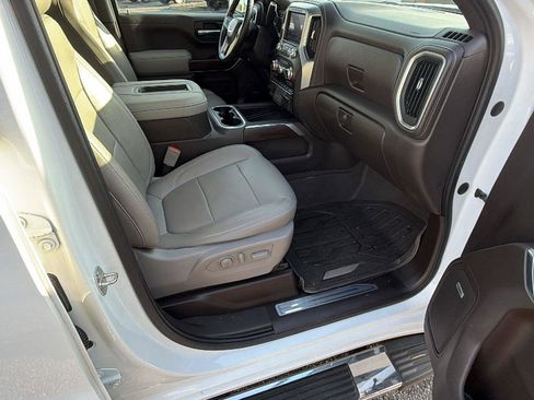 Used 2019 GMC Sierra 1500 SLT w/ SLT Premium Plus Package image 17