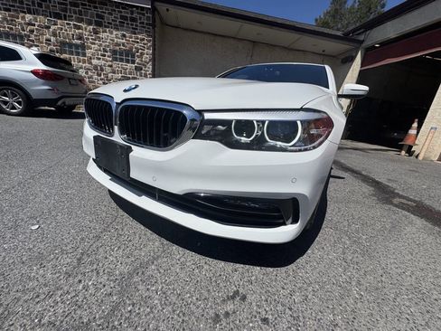 Used 2018 BMW 540i xDrive AWD/4WD image 12