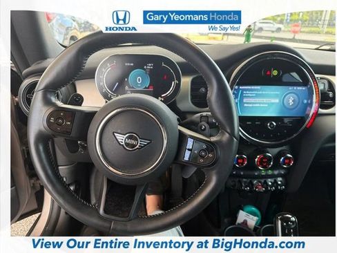 Used 2023 MINI Cooper S FWD image 2