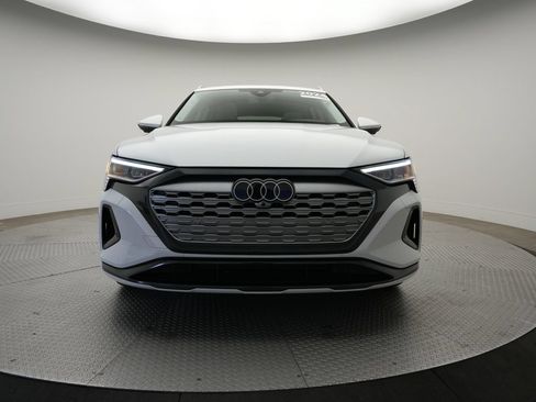 Certified 2024 Audi Q8 e-tron Premium Plus AWD/4WD image 5