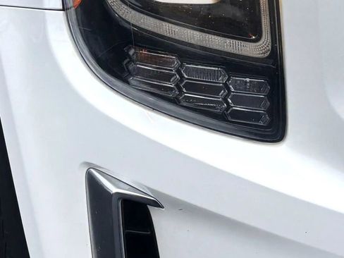 Used 2020 Kia Telluride S image 7