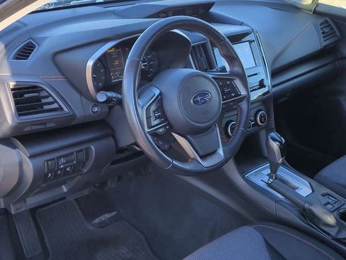 Used 2022 Subaru Crosstrek 2.0i Premium w/ Moonroof Package image 2