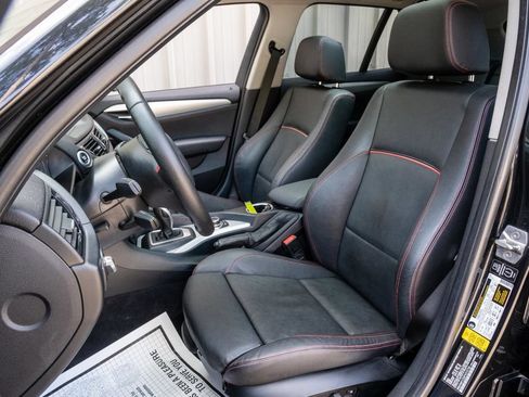 Used 2015 BMW X1 sDrive28i RWD image 14